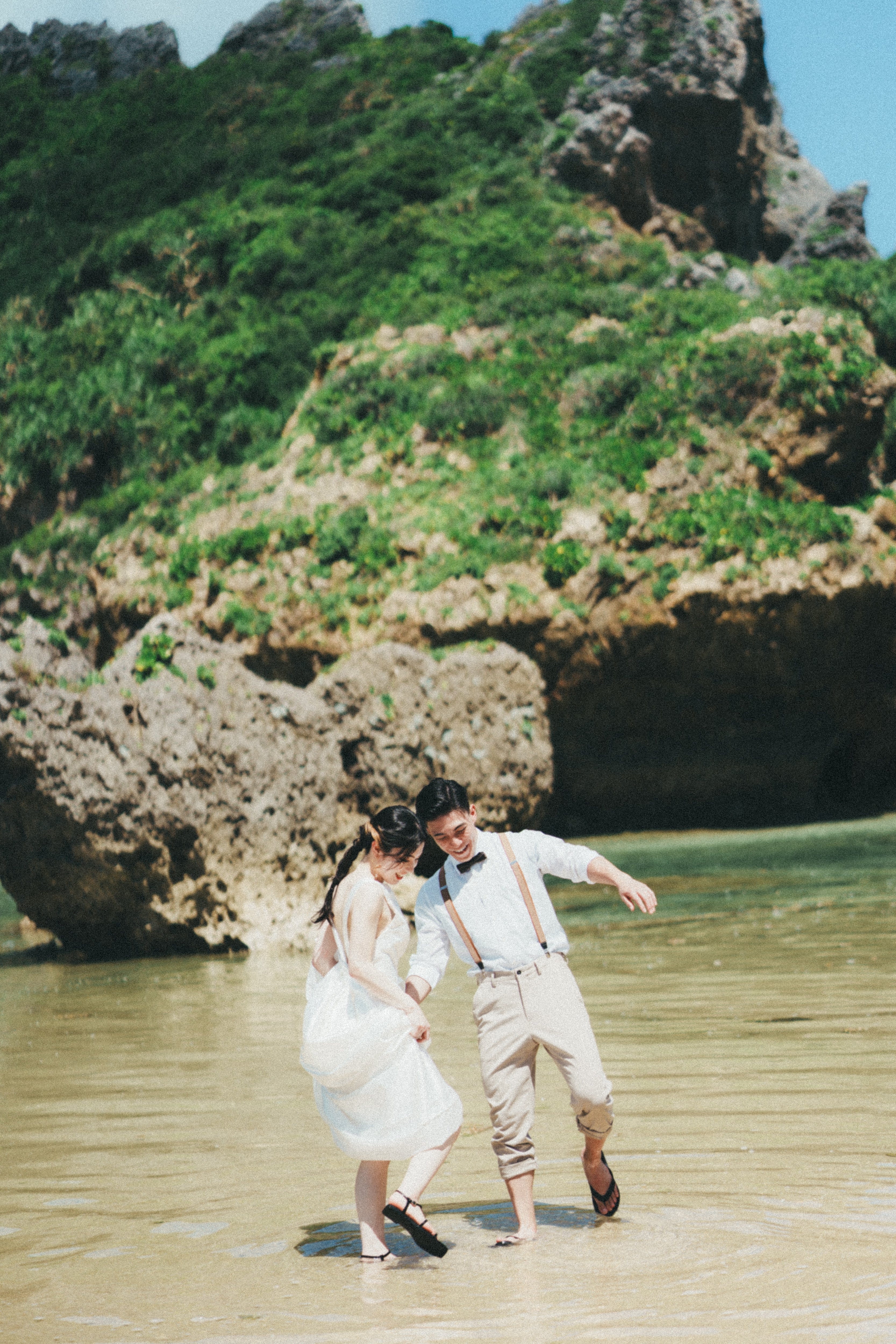 Daisuke 的沖繩婚紗攝影:愛與自然的完美結合