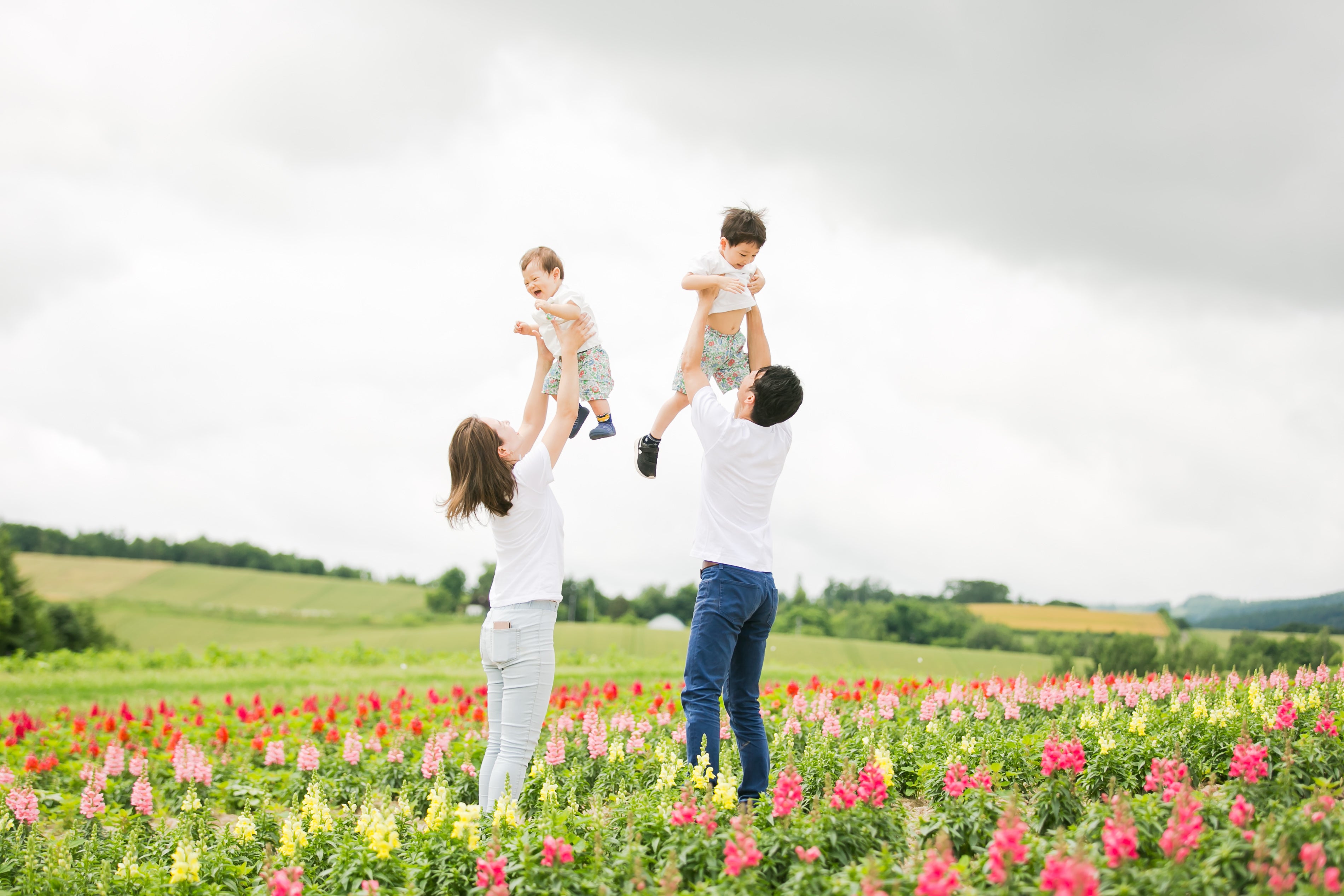 用Tota的鏡頭捕捉富良野的色彩:一場花海中的兩小時家庭攝影體驗