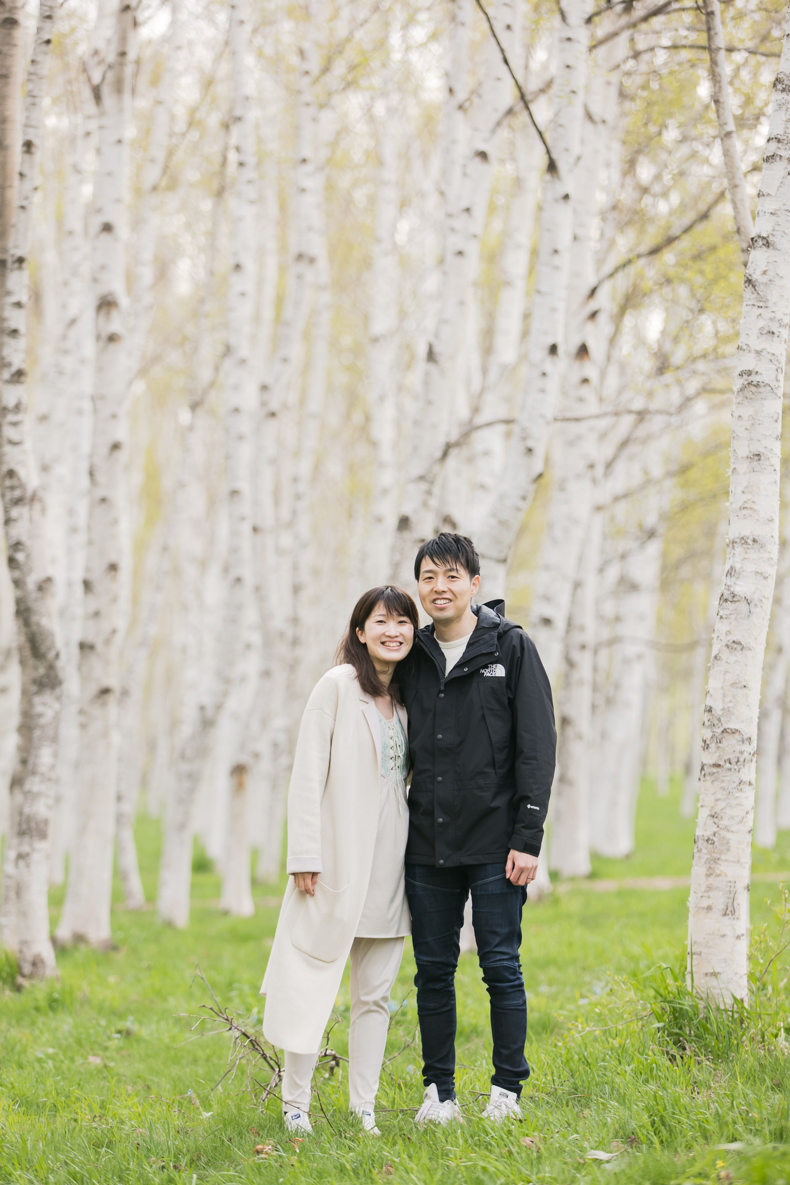 北海道札幌藻岩山公園的春日花卉仙境