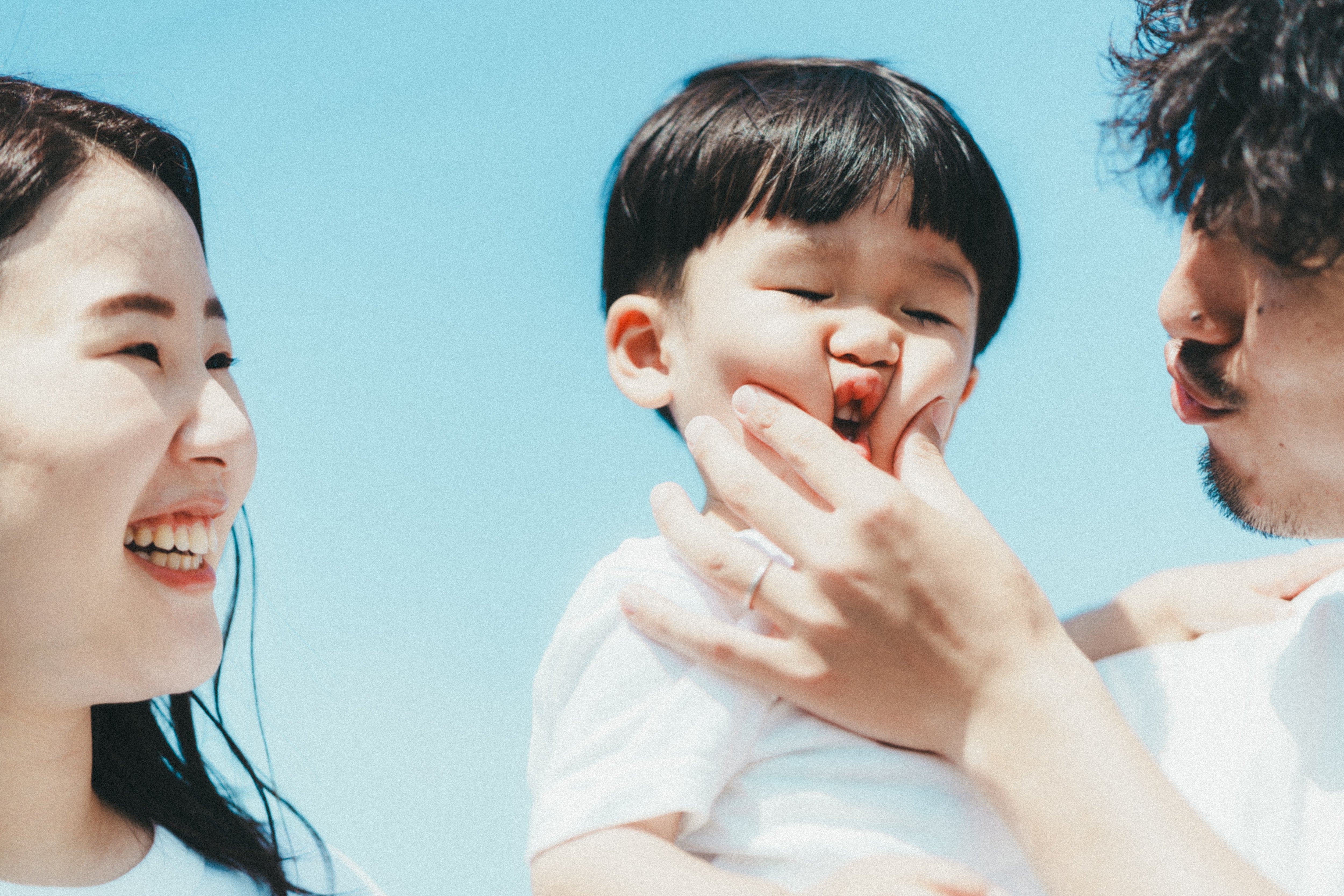 捕捉溫馨瞬間:Daisuke沖繩家庭攝影體驗