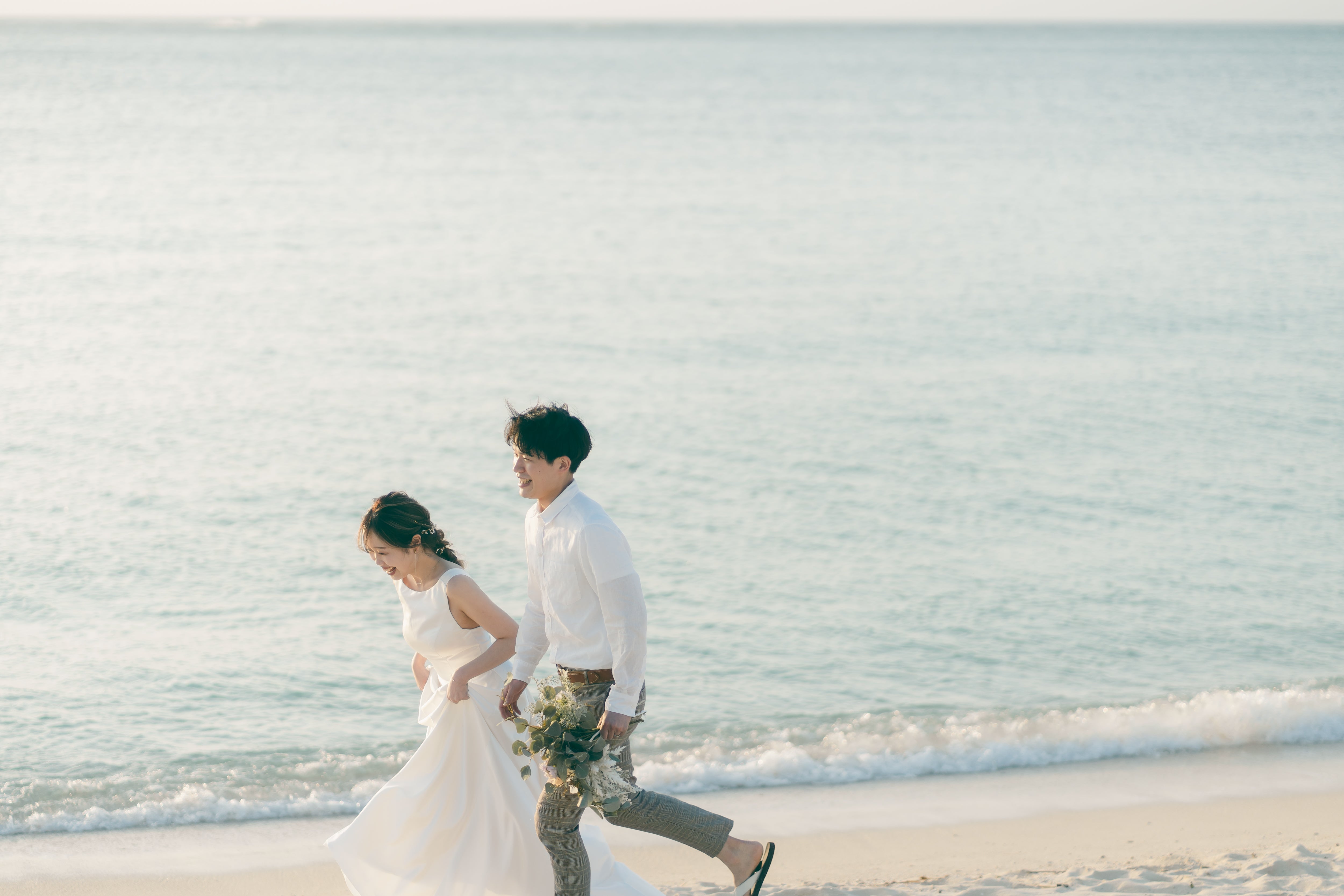 Daisuke 的沖繩婚紗攝影:愛與自然的完美結合