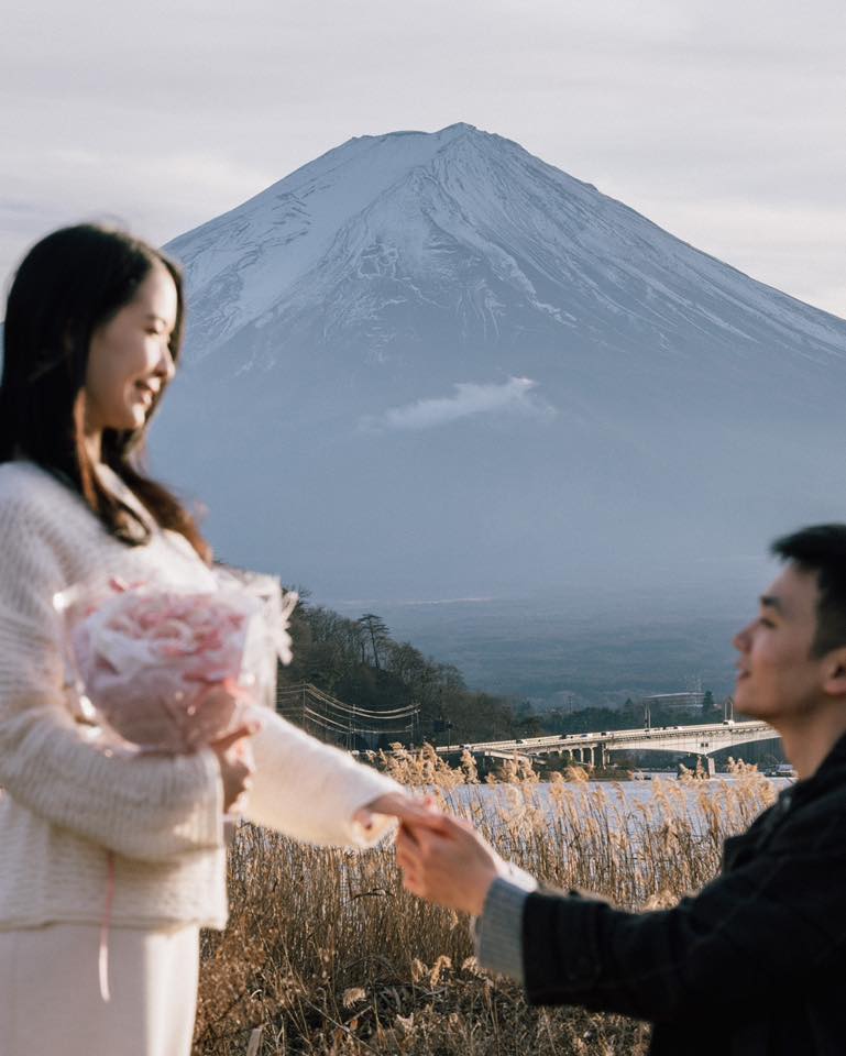富士山下的永恆誓約:Wong為你定格的求婚回憶