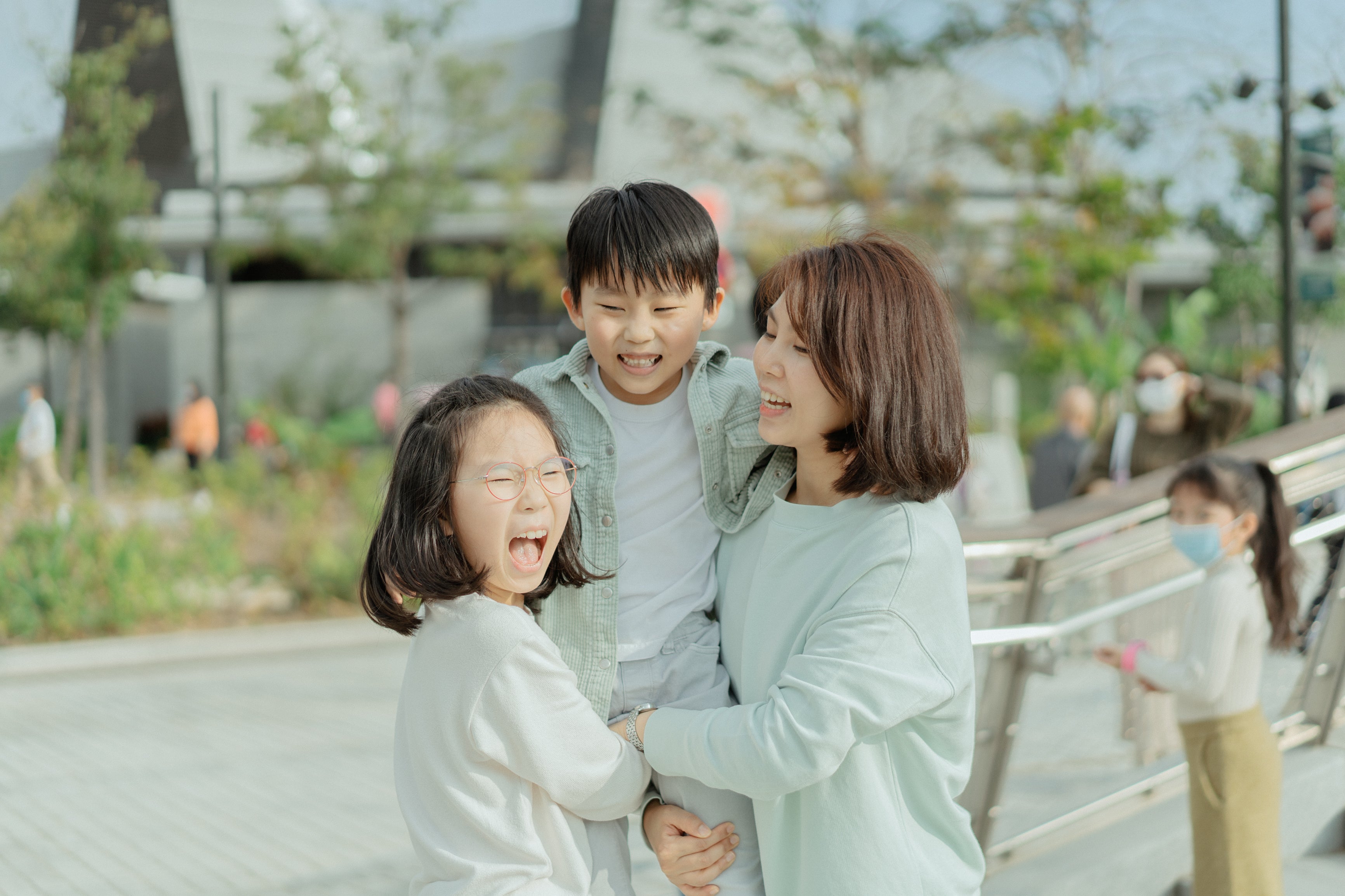 Book a Photographer for Family Photoshoot Japan
