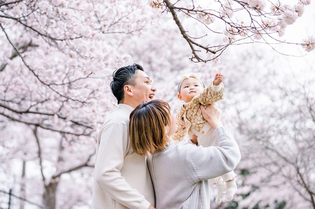 廣島櫻花樹下:Ericka捕捉珍貴家庭時刻