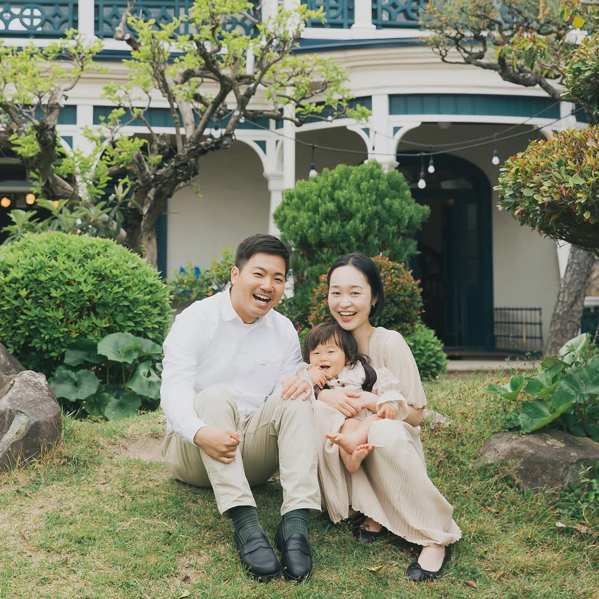 在京都牽著彼此的手一起探索:Kawachi 記錄家人與毛孩的美好時光
