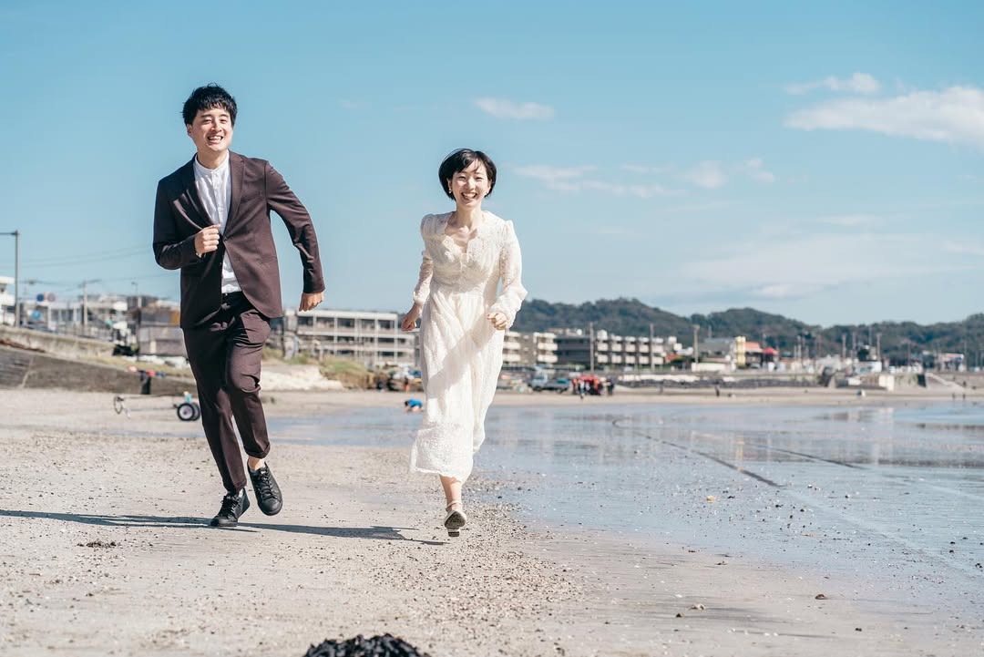 在鎌倉海風與夕陽之中求婚:Sezaki 溫柔定格愛的開始