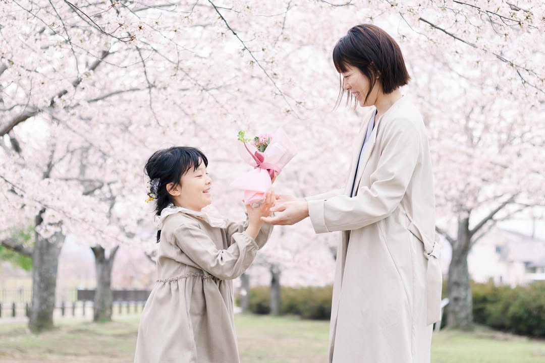 與Megumie一同在大分櫻花下留下家庭珍貴時光