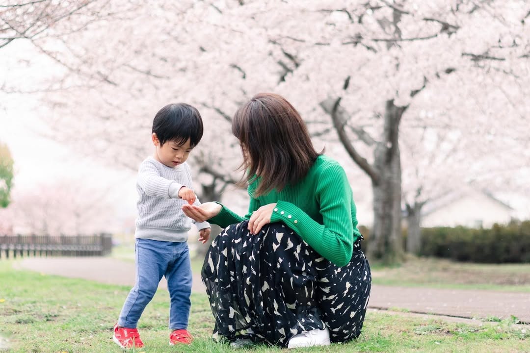 與Megumie一同在大分櫻花下留下家庭珍貴時光