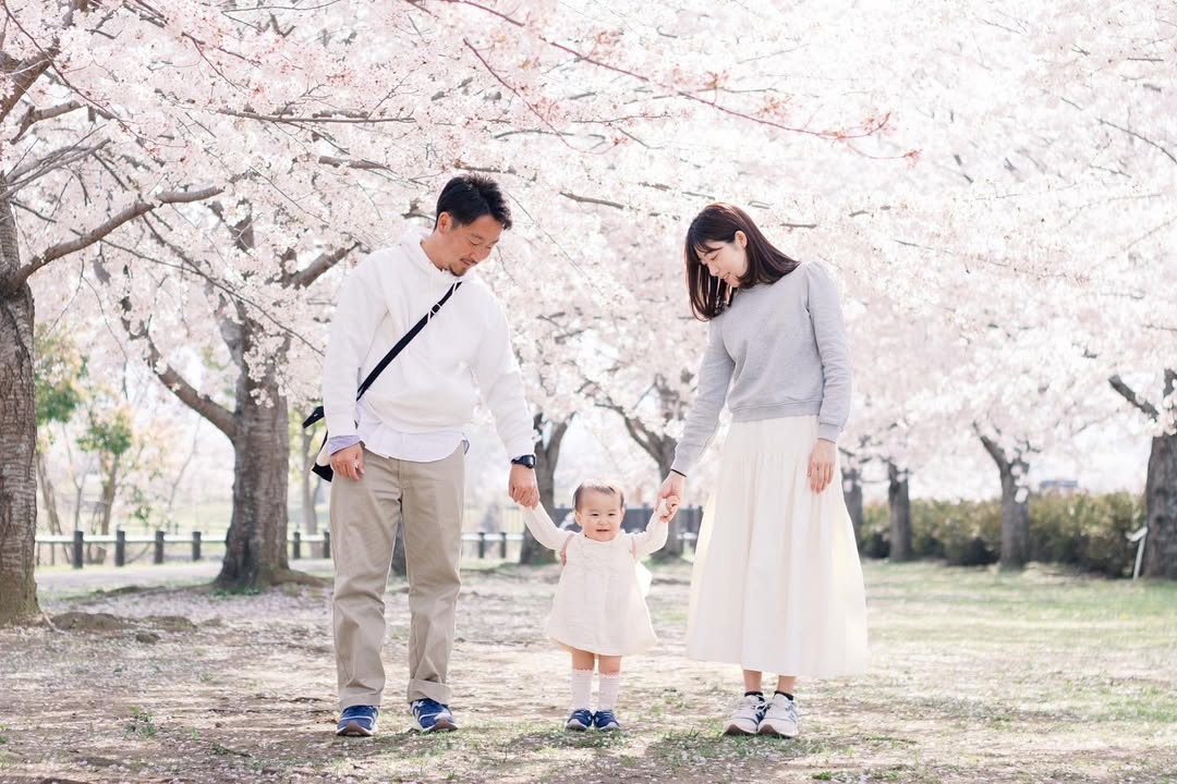與Megumie一同在大分櫻花下留下家庭珍貴時光