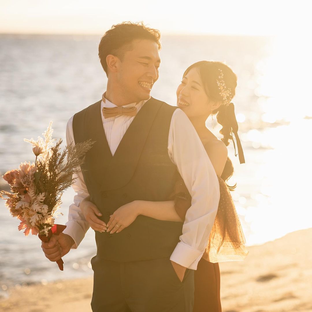日本婚禮攝影師預約 | 沖繩情侶日落攝影