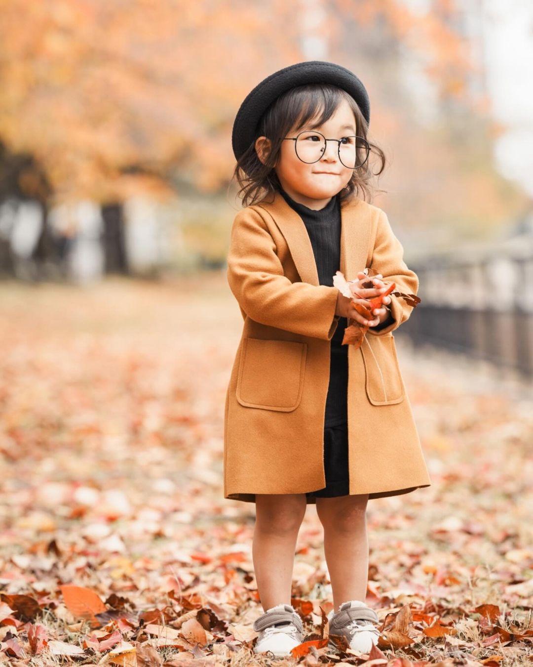 與Yu一起定格秋日美好:廣島家庭攝影體驗