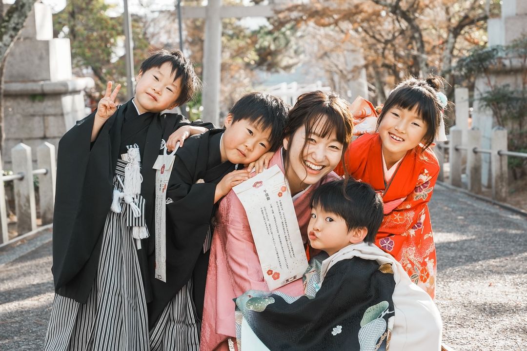 與Yu一起定格秋日美好:廣島家庭攝影體驗