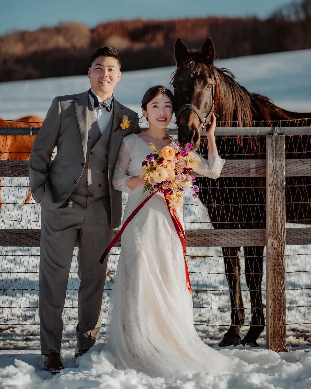 夢幻奇緣: Hin北海道小馬農場婚紗攝影體驗