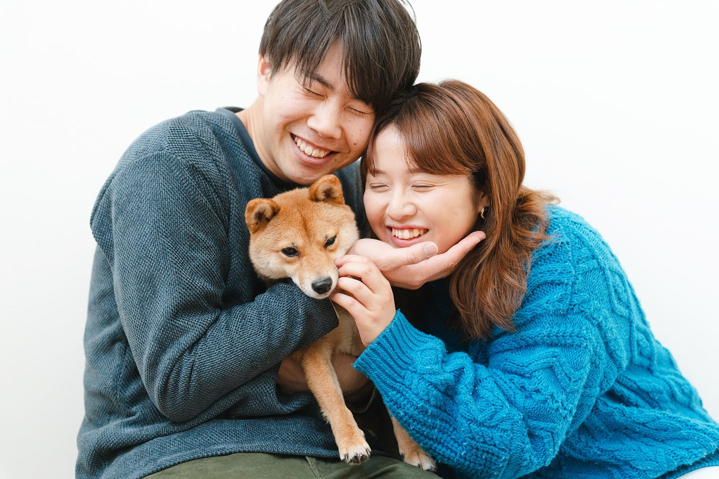 動物護理出身的Chika 在東京捕捉溫馨寵物時光