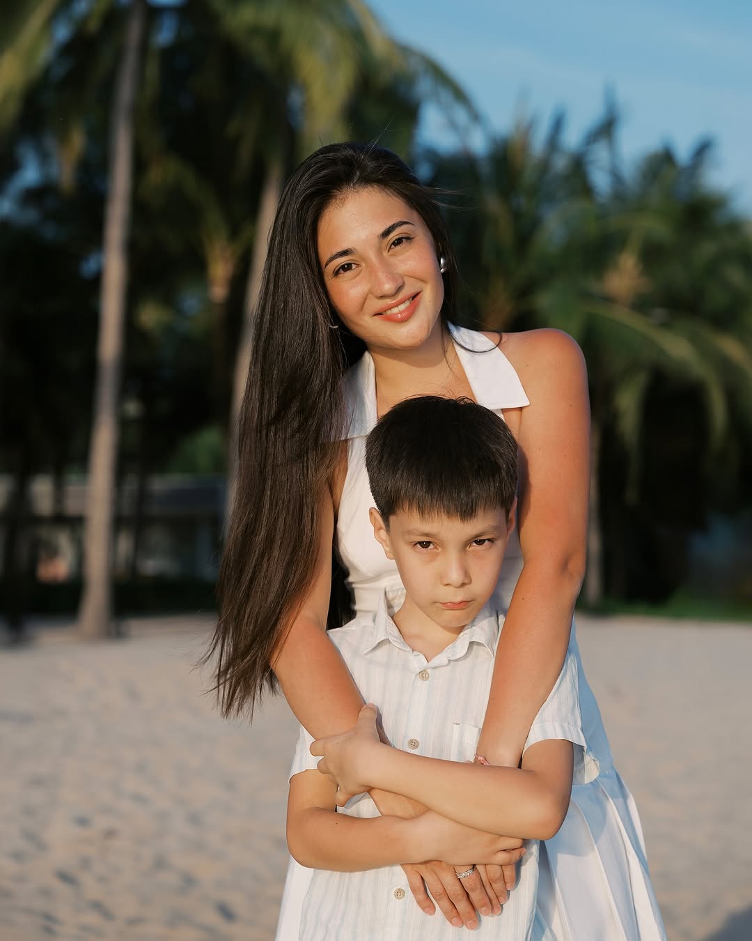 富國島家庭親子沙灘寫真|專業攝影師 Alex 捕捉幸福時刻