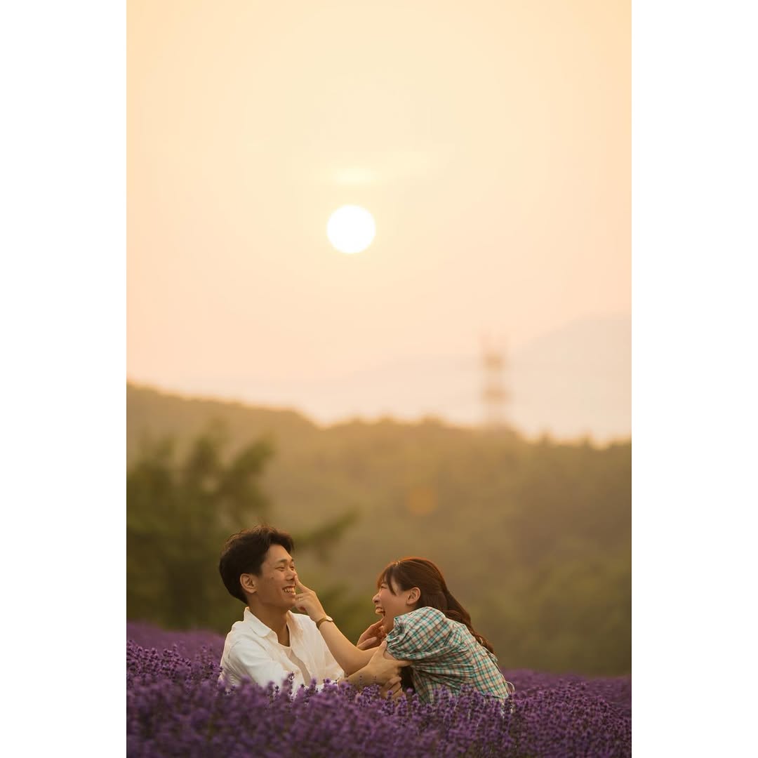 北海道春夏光影下的求婚時刻:與 Tota 見證愛的開始