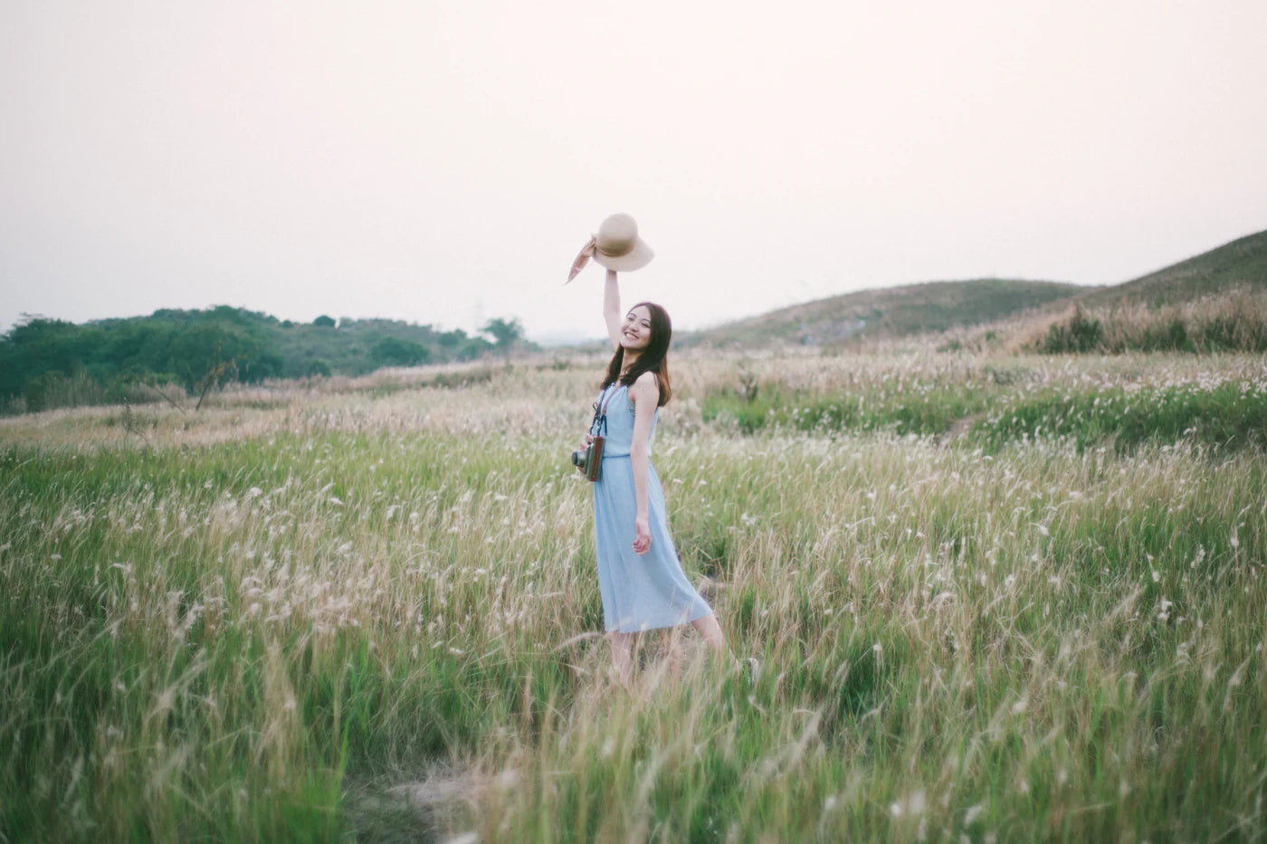 搶先預訂!Leo Yuen秋日限定:鯉魚門芒草海浪漫寫真(11月10 / 23日,只限5組)