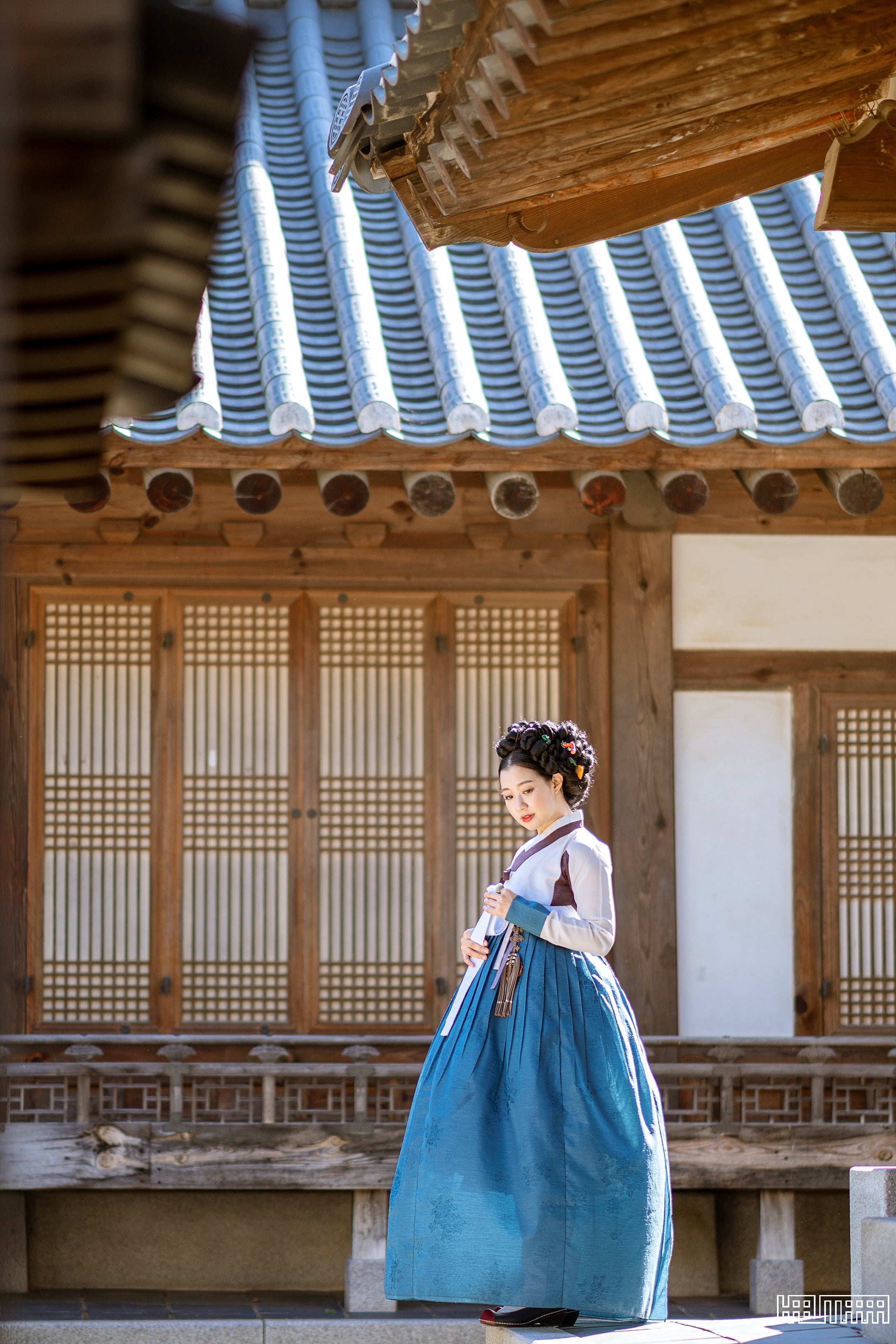 Traditional Village Photography | Gyeongbokgung Palace Photoshoot