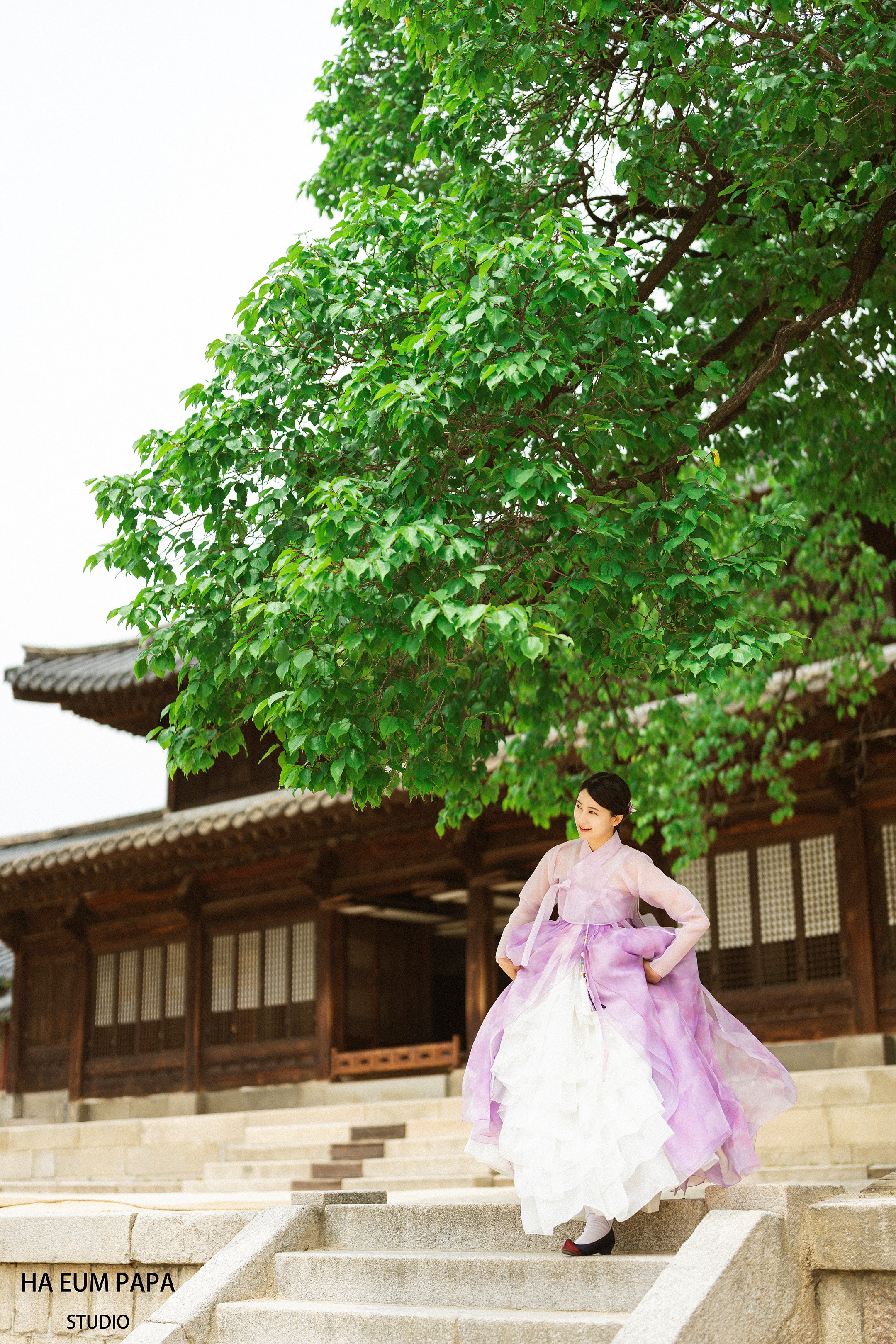 Traditional Village Photography | Gyeongbokgung Palace Photoshoot