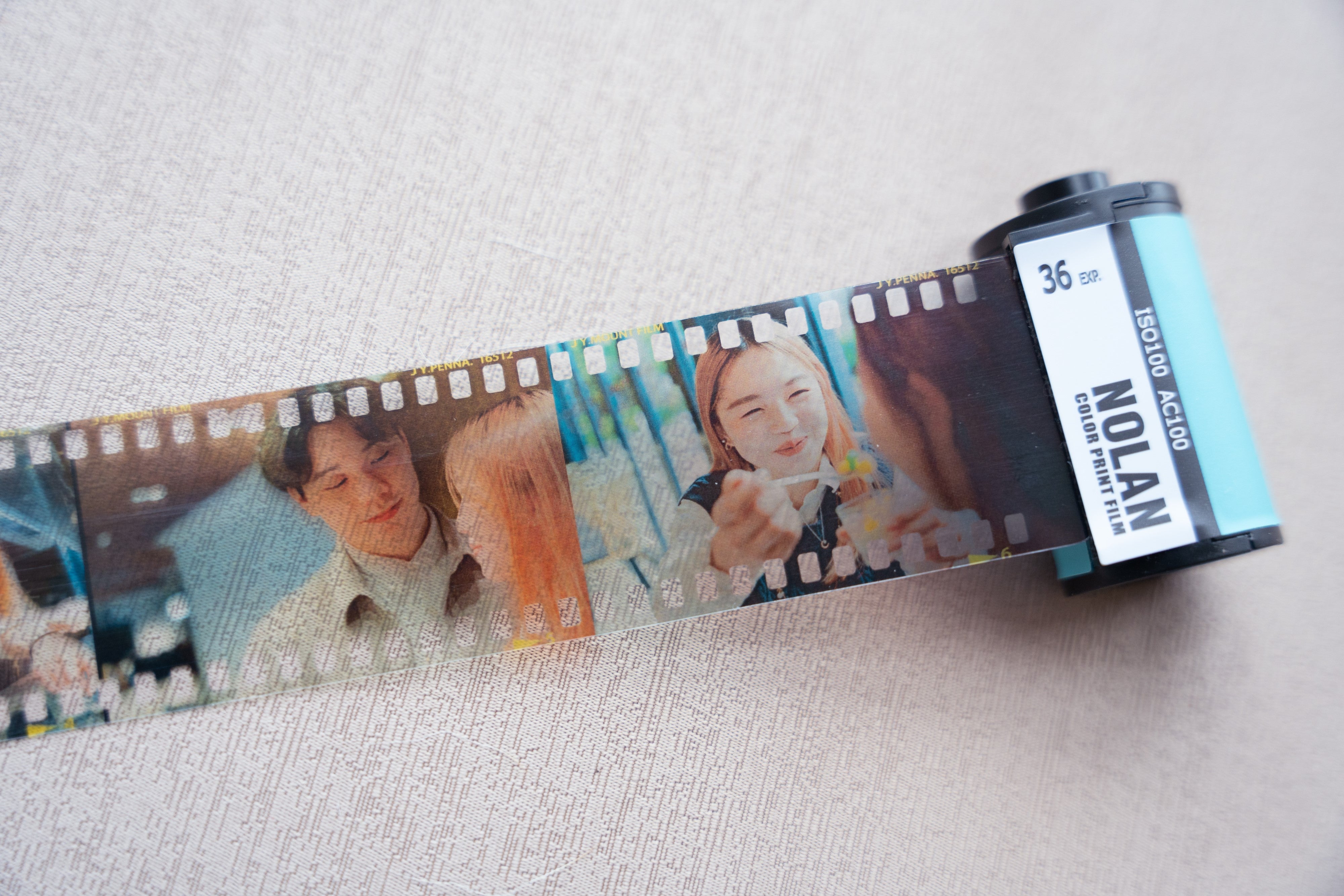 Personalized Vintage Film Roll | Custom Film Roll Keychain