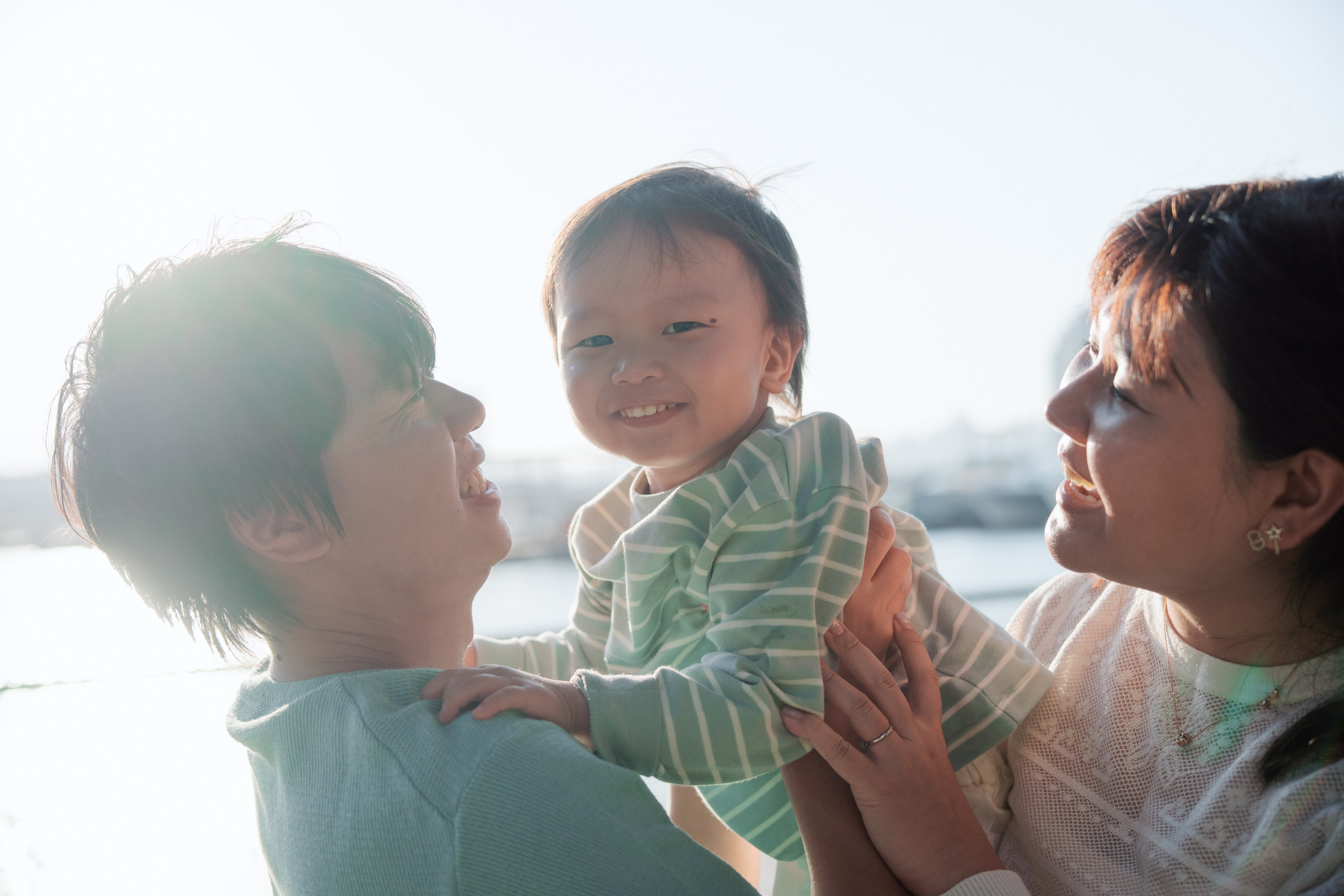 執手相伴,香港為家 : Leo 鏡頭下的家庭時光