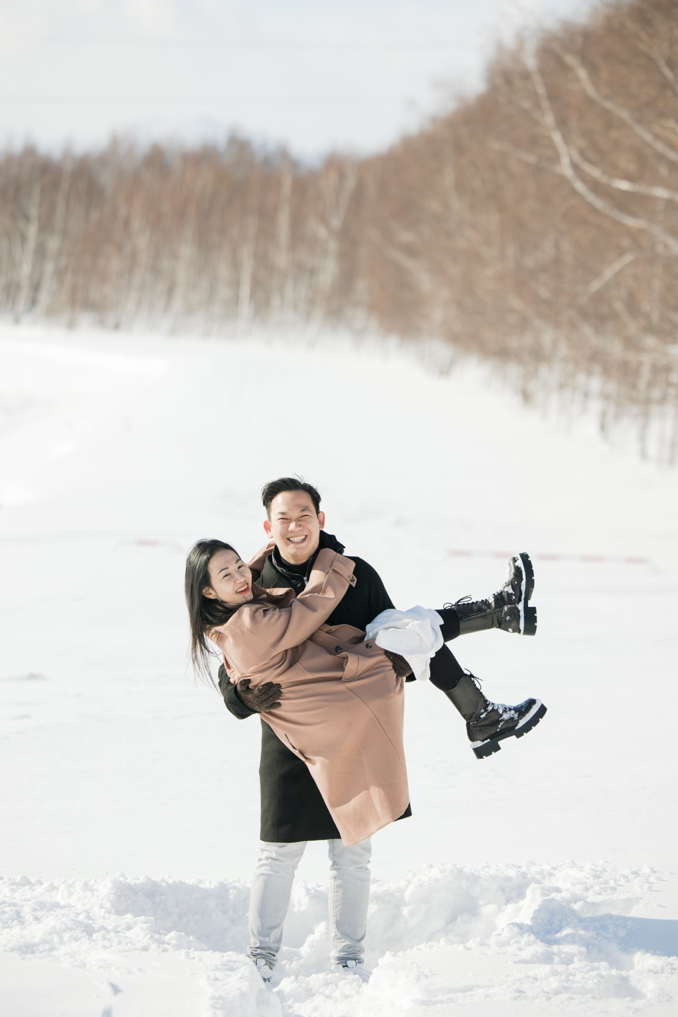 北海道札幌藻岩山公園擁抱冬季的冰雪之美