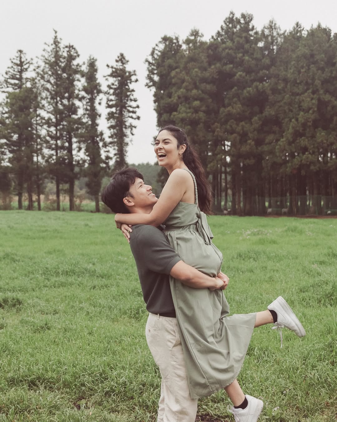 隨濟州海風流轉的愛情故事:Yoki 浪漫情侶攝影