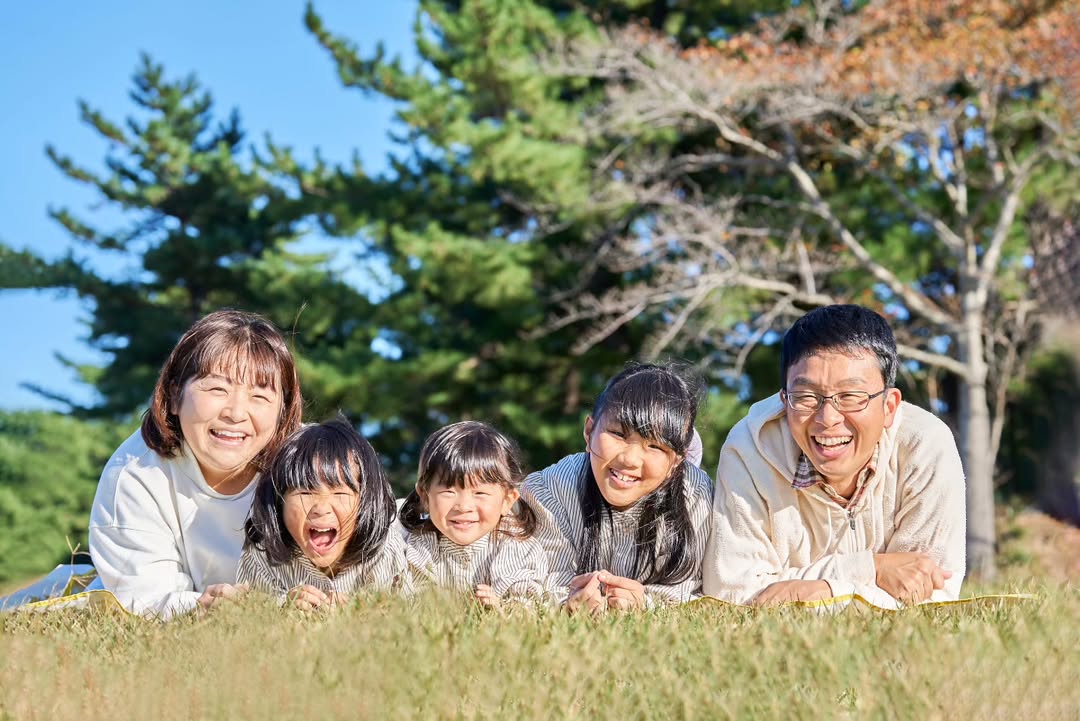 隨風流動的家庭時刻:Kaori鳥取家庭攝影