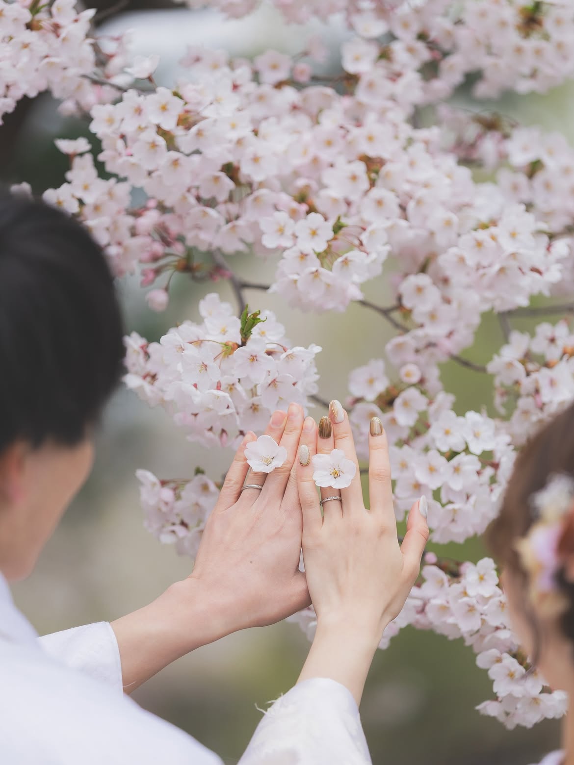 在北海道最美的風景裡,開啟屬於你們的 Forever:Rie 求婚寫真體驗