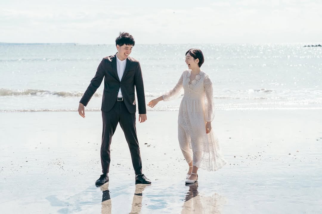 在鎌倉海風與夕陽之中求婚：Sezaki 溫柔定格愛的開始