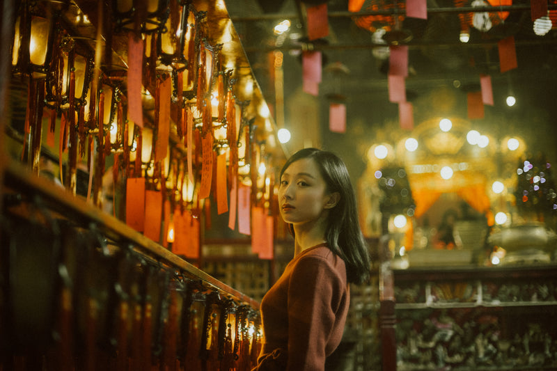 Hong Kong's Spiritual Heritage Photography | Man Mo Temple Photoshoot