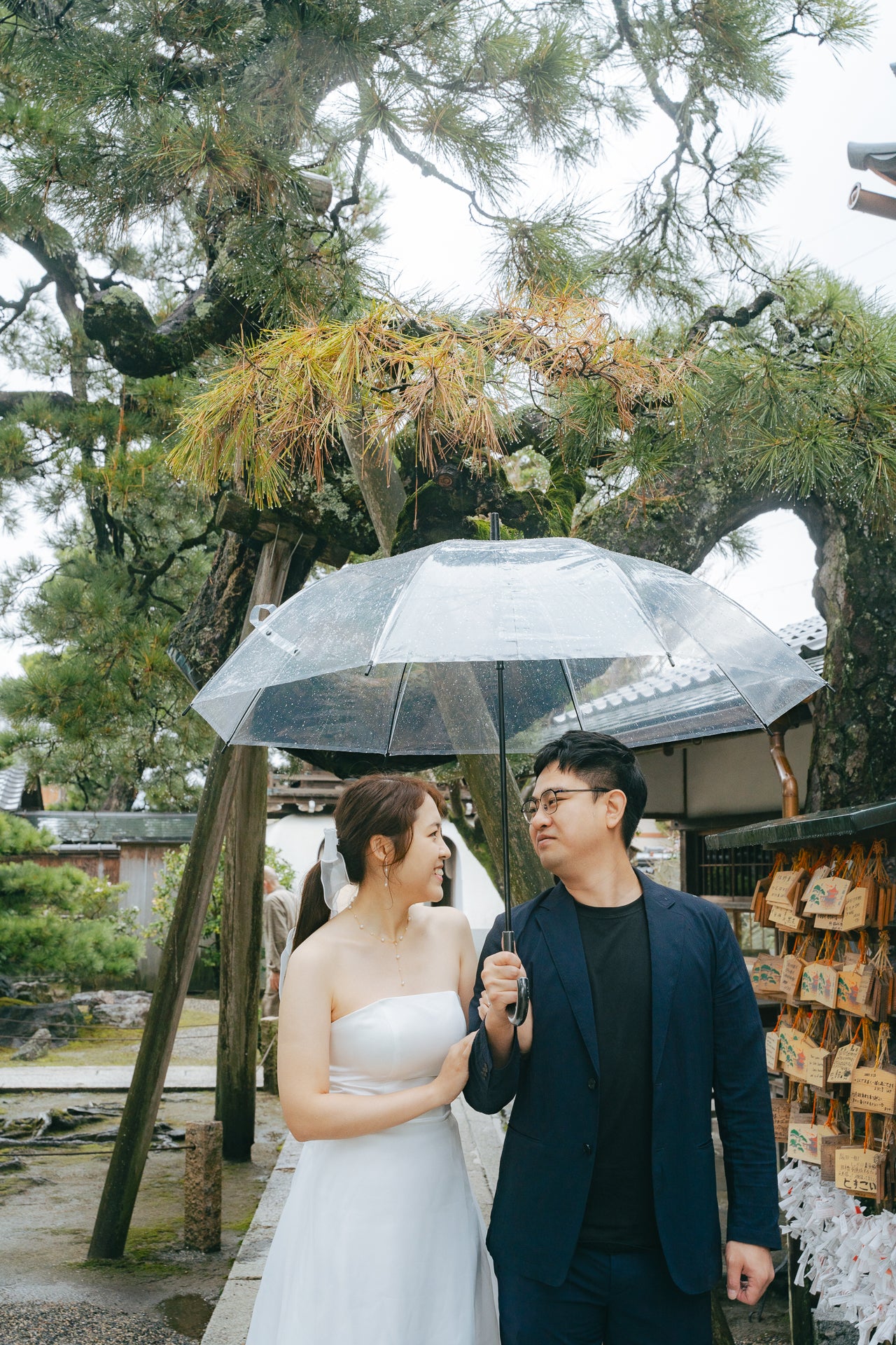 在京都優雅風景中綻放的愛情故事：Misa 婚紗攝影