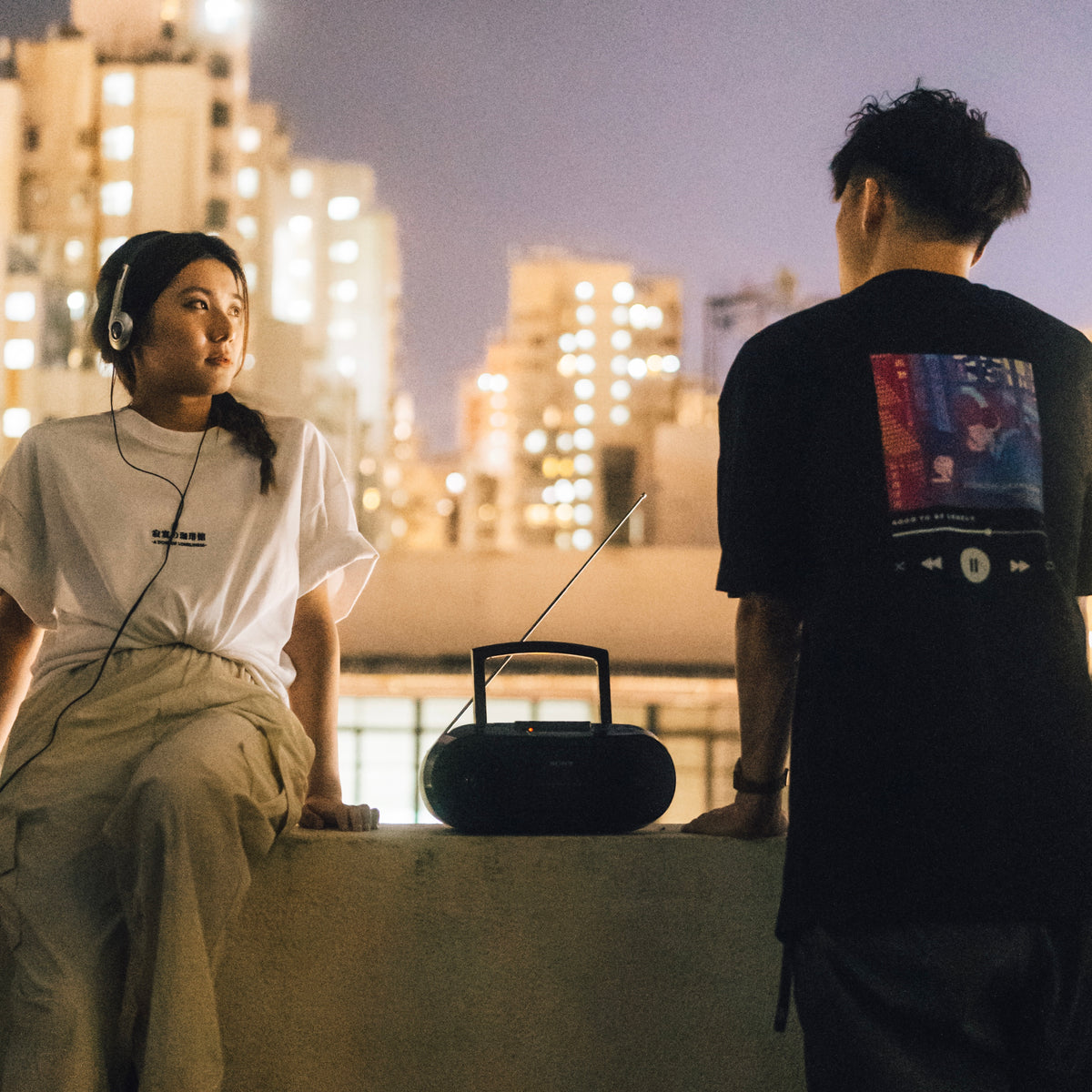 在香港城市之間，定格屬於你的故事：Hei 人像攝影體驗