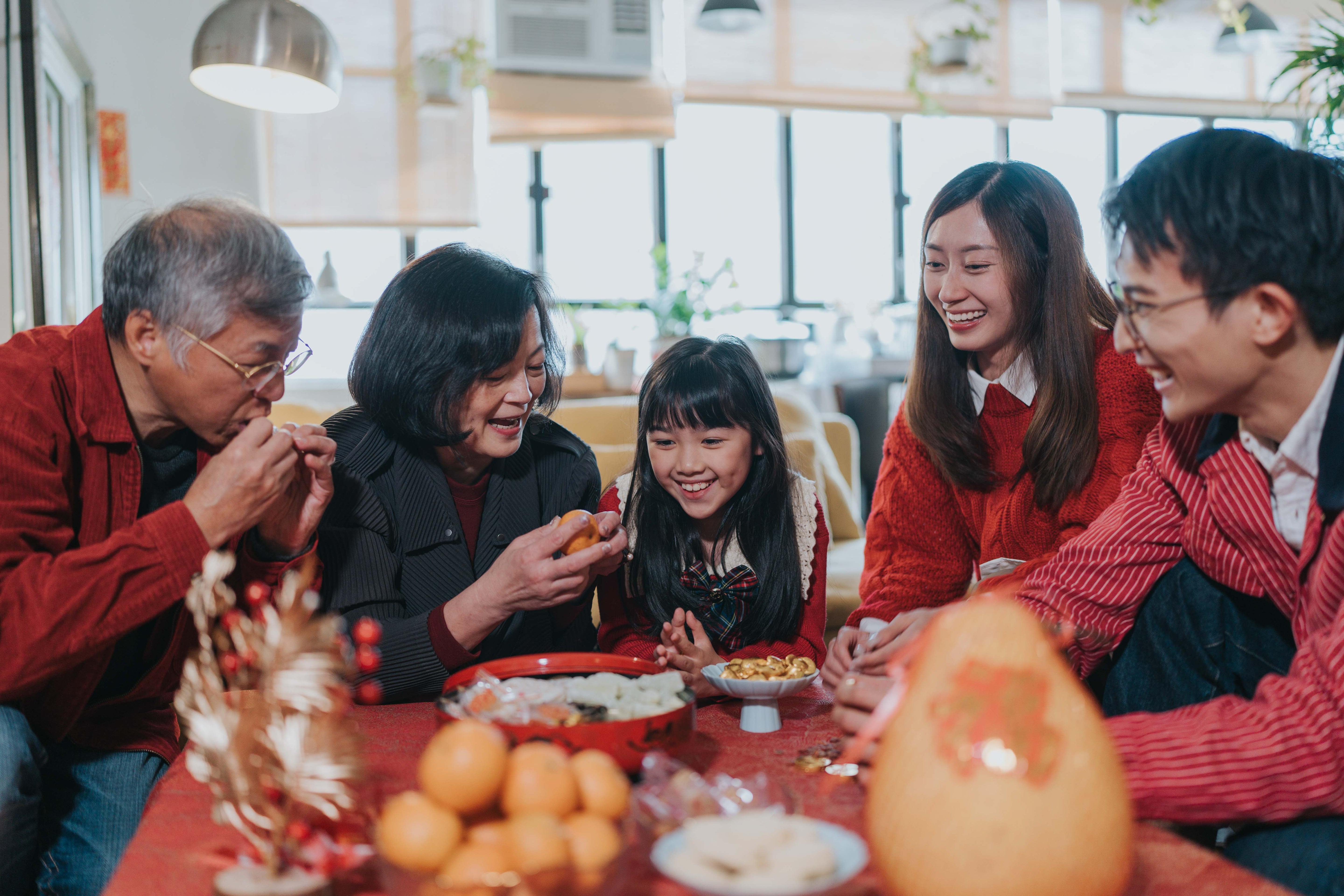 執手相伴，香港為家 : Leo 鏡頭下的家庭時光