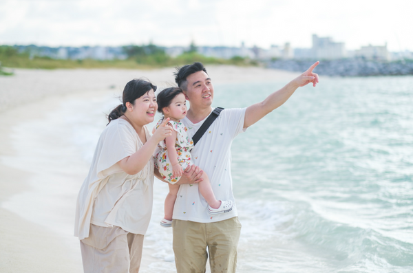 Family Photoshoot in Okinawa | Okinawa Seaside Photographer Japan
