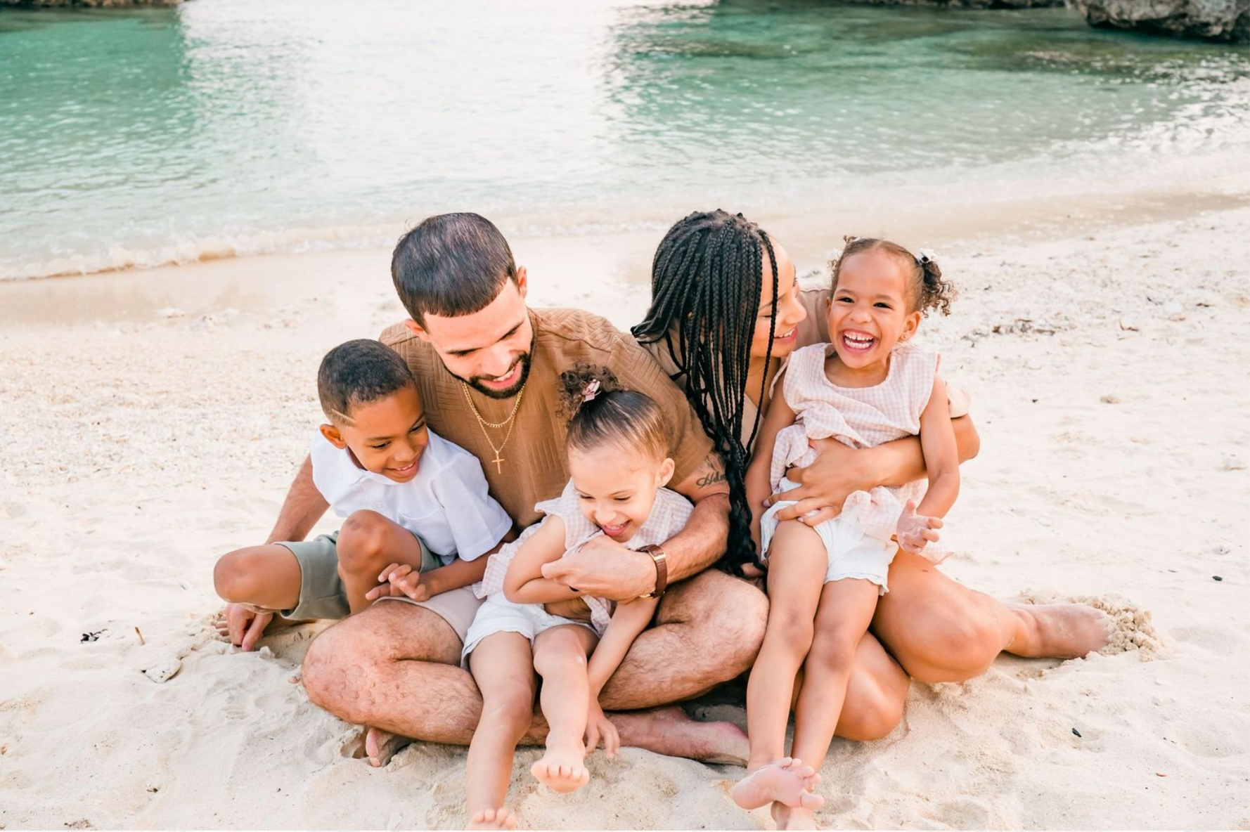 Okinawa Photographer Booking | Family Vacation Photography 