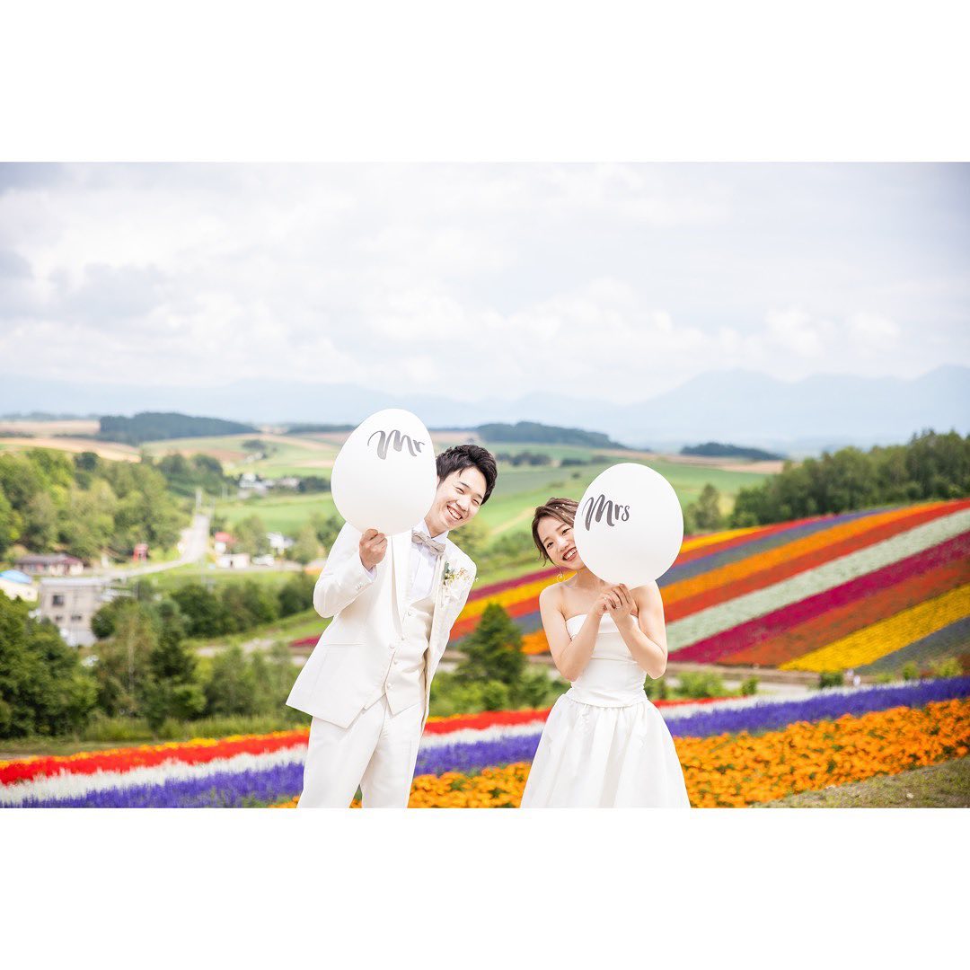 在北海道花開的天空下求婚：與 Yuko 定格愛的永恆起點