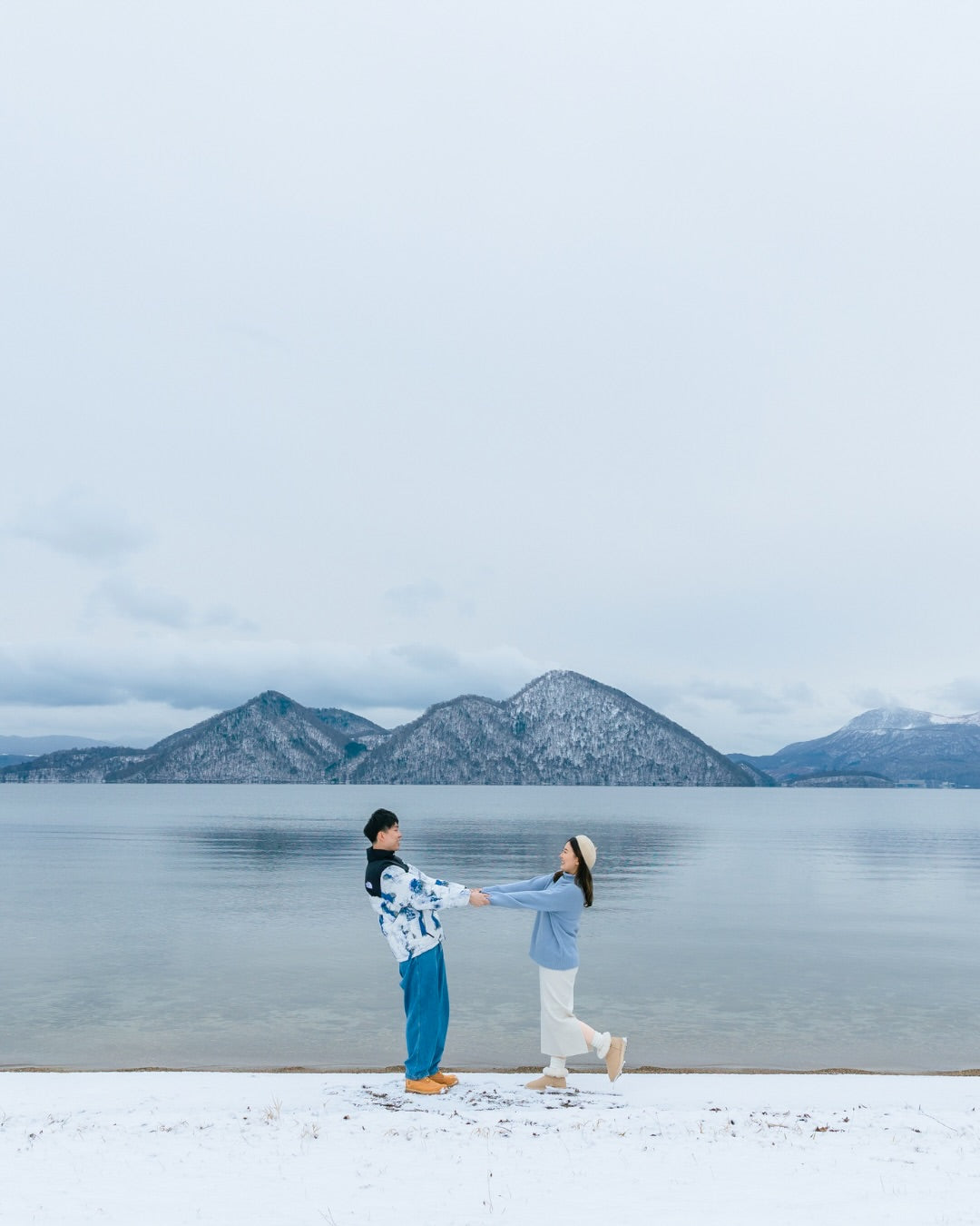 讓北海道的冬日浪漫，擁抱你們的愛情：Yuko 情侶寫真體驗